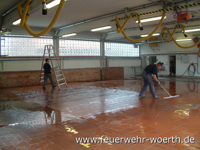 2009.09.18 Aktion Schlauchtrog 048.jpg